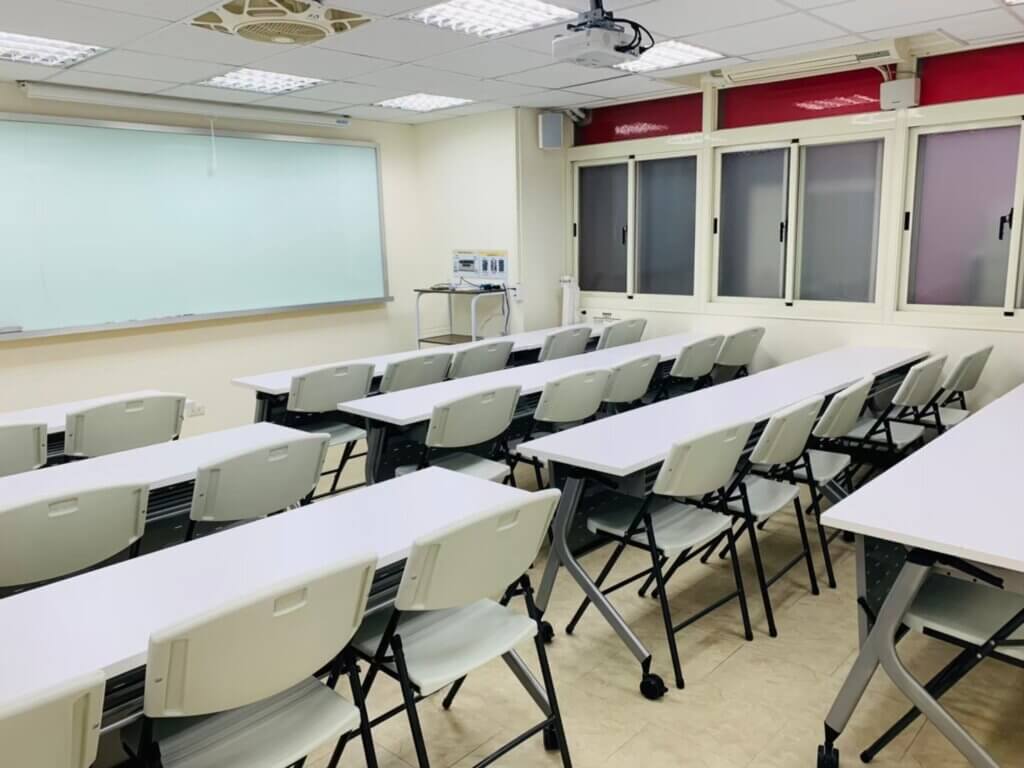 台北火車站場地租借推薦-台北新光三越場地-B教室 教室型圖片 (7)